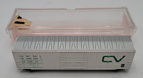 Coche frigorífico Roundhouse 8819 escala N Central Vermont blanco #50037 LN/caja | Condition: Used