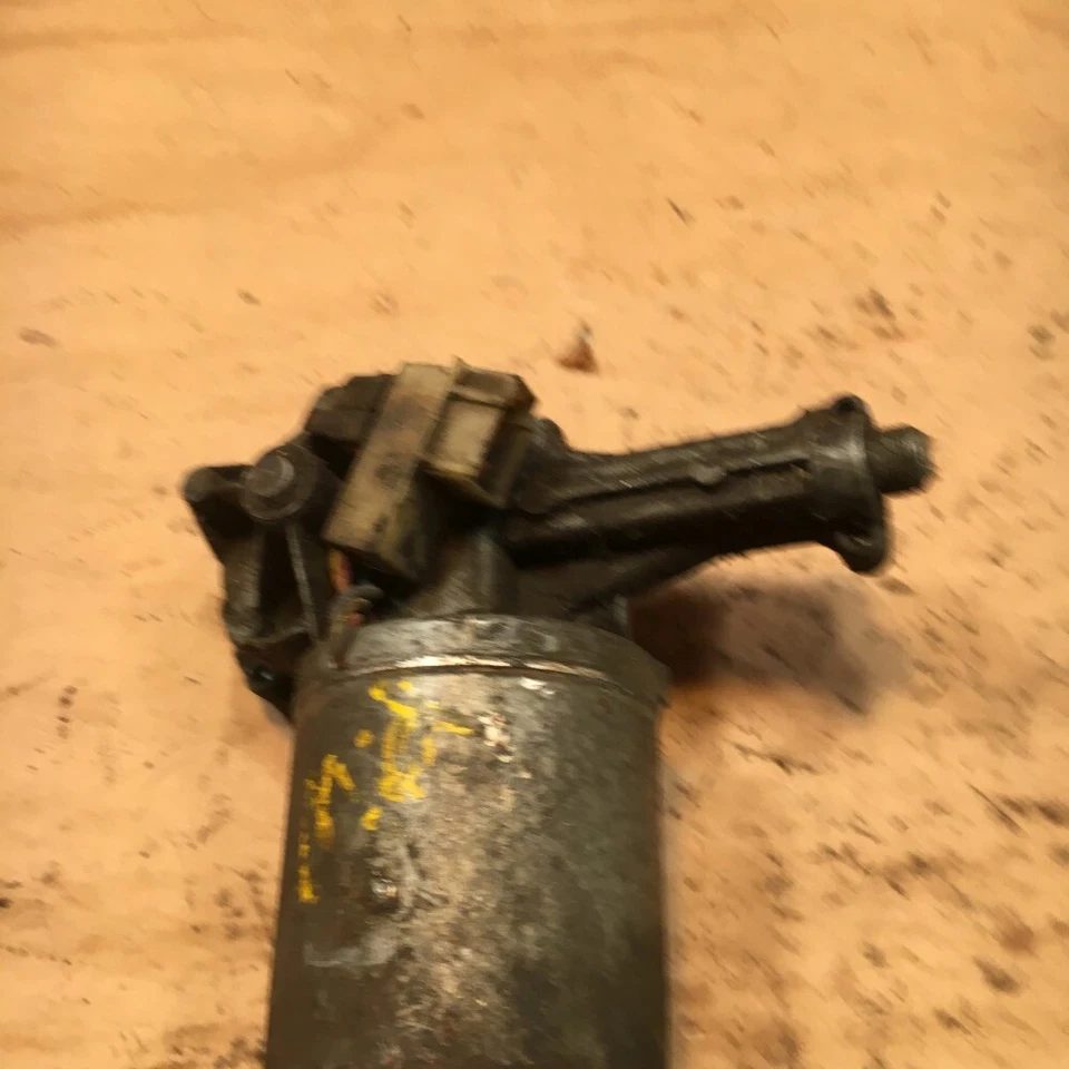 Motor limpiaparabrisas enano OEM 1968-80 MGB LUCAS 75705H con fecha de noviembre de 1973 Foto 2 de 4