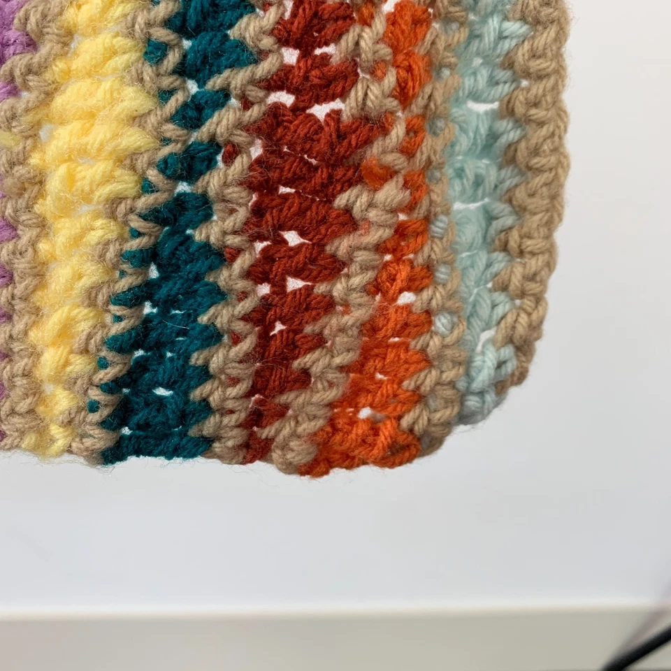 Manta tejida vintage colorida ondulada estilo Coogi afgana 46 x 51 Foto 2 de 4