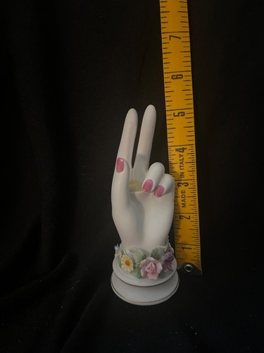 Vintage Signed And Numbered Lefton China Lipstick Holder/Ring Holder Figurine - Picture 6 of 8