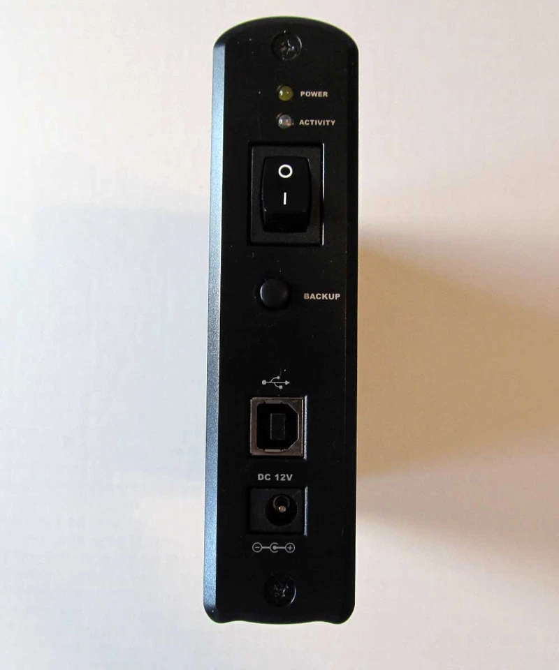 DYNEX Enclosure with 320GB PATA HDD with Stand, PS & Cable - Plug and Play - Image 2 of 2