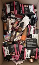 3,300pcs Wholesale Makeup Lot MSRP 32,000
