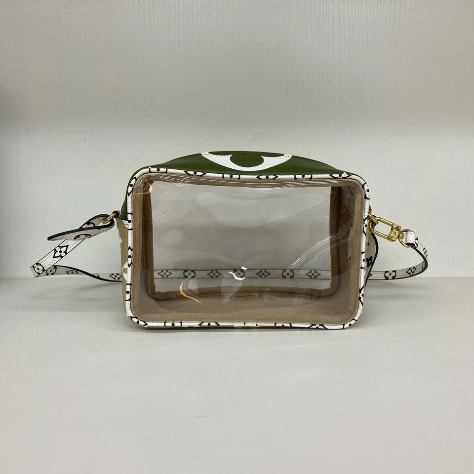 Louis Vuitton Limited Edition Jelly Beach Bag Transparent Clear Tote Shoulder - Image 3 of 4