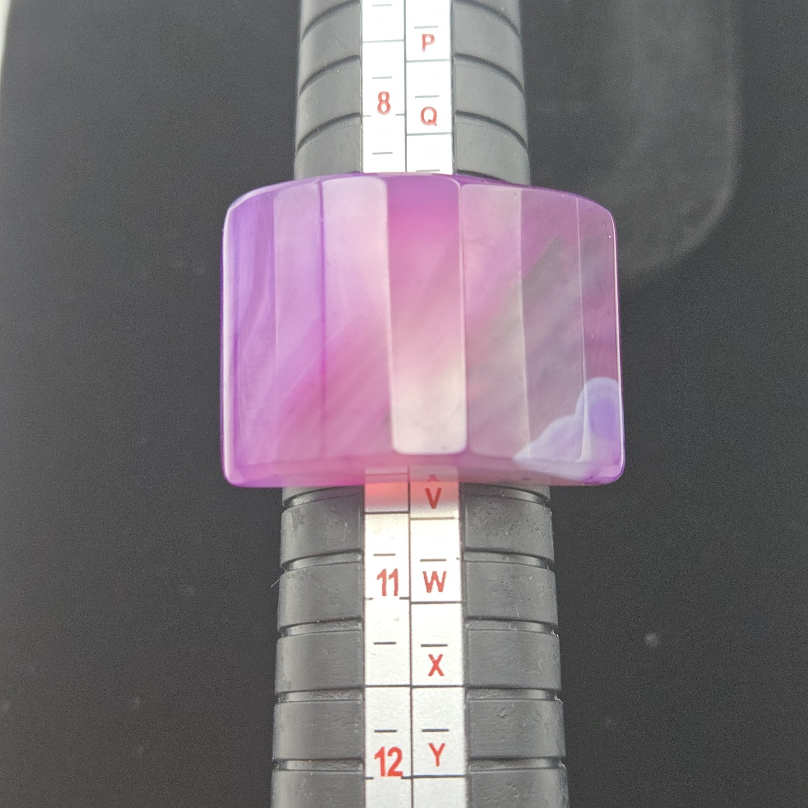 Vintage Solid Pink Cut Stone Ring - image 4