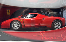 Hot Wheels 1/18 Enzo Ferrari 2002 56293 Ferrari Official Licensed Product Sealed