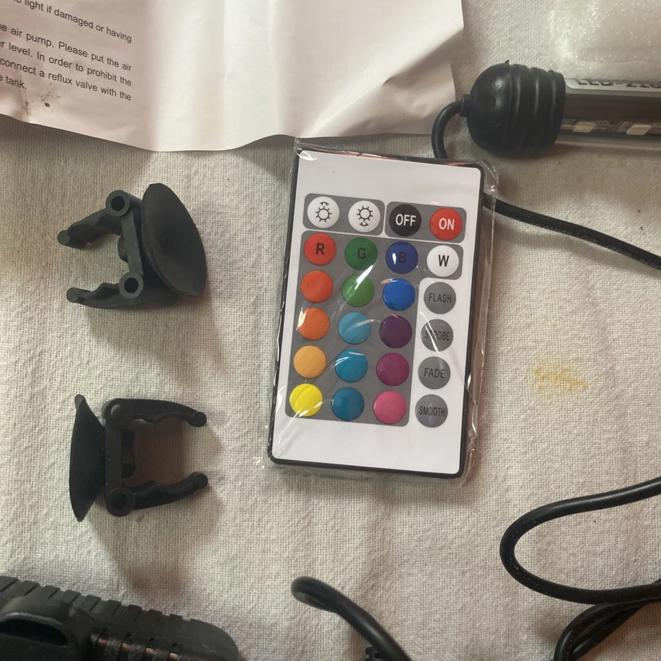 X2Submersible Aquarium Light Underwater RGB Multicolour LED Lights for Fish Tank - Image 3 of 4