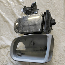 Retroviseur gauche (ou coque) Mercedes 320