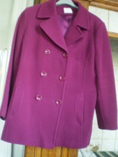 Ladies Beautiful Eastex Hip Length Coat Size 16 Maroon Hardly Worn 60% Wool