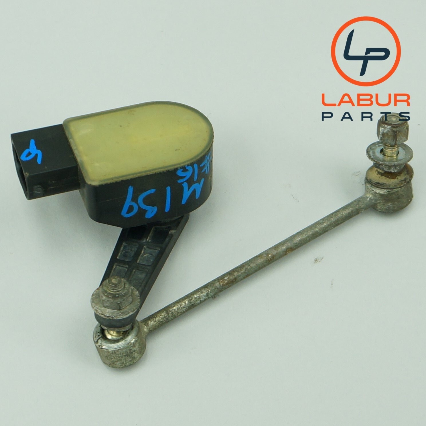 M139 03-08 Maserati Quattroporte Rear Suspension Height Leveling Sensor K608