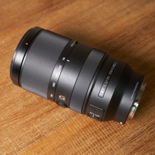 Sony E Objektiv 70–350 mm F4,5–6,3 G OSS SEL70350G - Bild 1 von 2