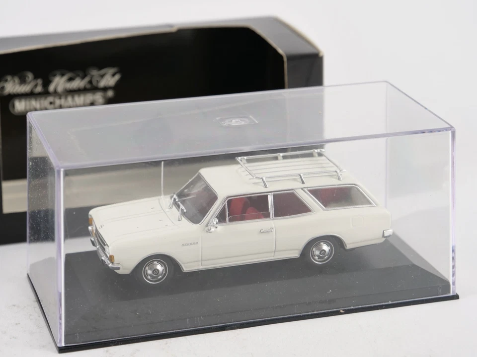 MINICHAMPS 1/43 Vauxhall Rekord Break 1966 - Image 3 of 4