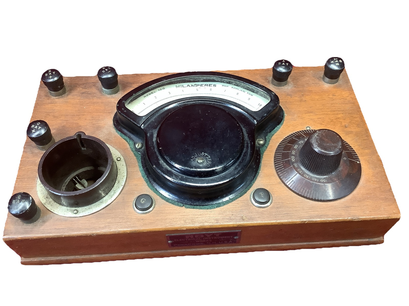 1922 HOYT Model 100 Radio Tube Tester Penacook N.H Beautiful Antique Lab Tester