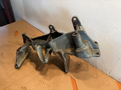 2006 Engine Bracket for Detroit Diesel Series 60 DDEC V 23527807 OEM