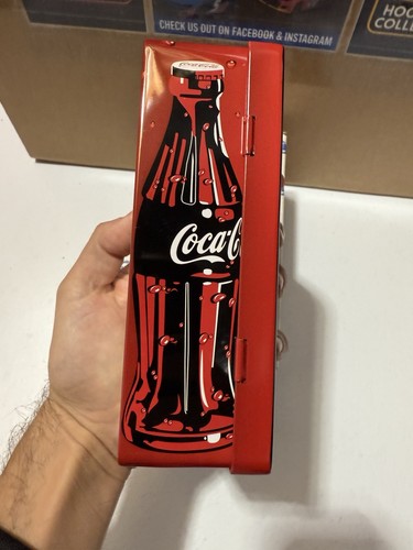 Dale Earnhardt #3 Coca-Cola 1998 Tin Vending Machine With 1/64 Nascar Diecast - Picture 6 of 9