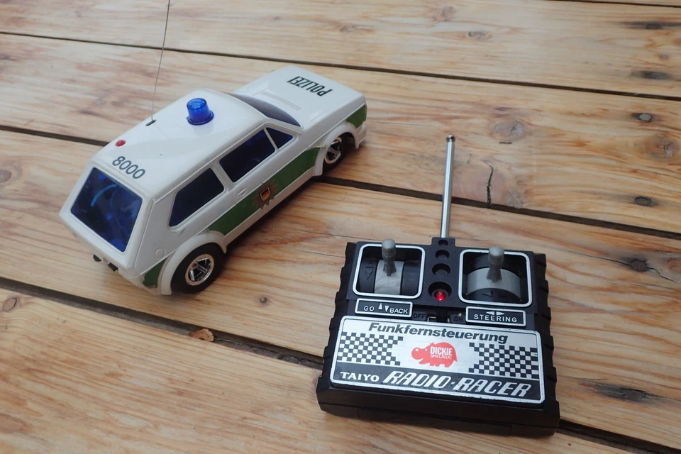 TAIYO Japan Radio Racer Volkswagen VW GOLF MK1 POLIZEI SPIELZEUG - Bild 4 von 4