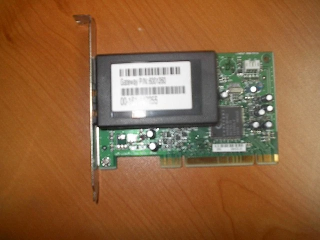 Three GVC 56Kbps PCI Modems Model F-1156I/R2F & (S)F-1156(+)/R9A & F-1156IV/R9C - Image 2 of 3