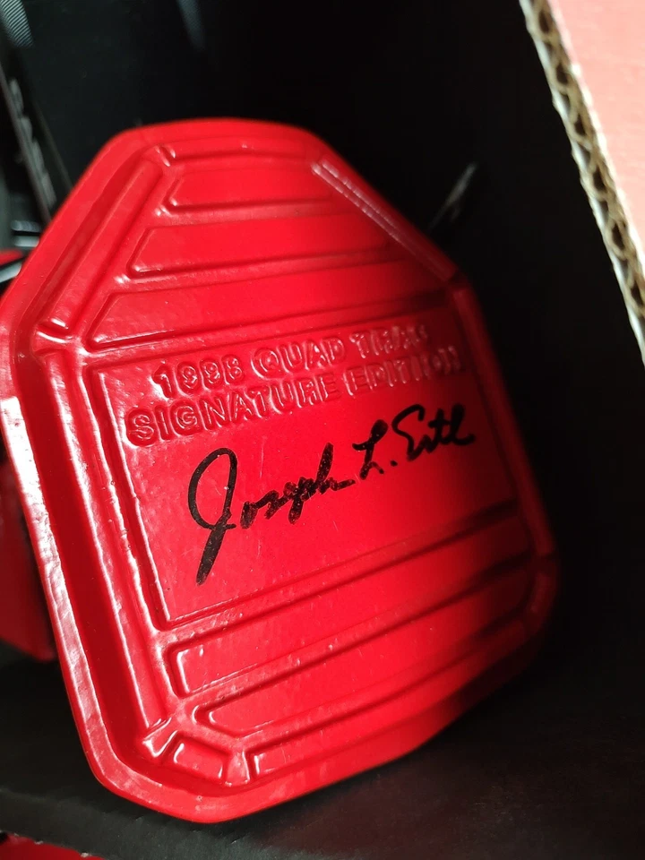 Scale Models Signature Series 1/16 Case IH Quadtrac Open Hood FG-ZSM905 NIB - Image 2 of 4