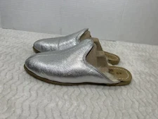Sabah Baba Women’s Sz 43 US 11-11.5 Shearing Sliver Metallic Slip On Baba Shoes