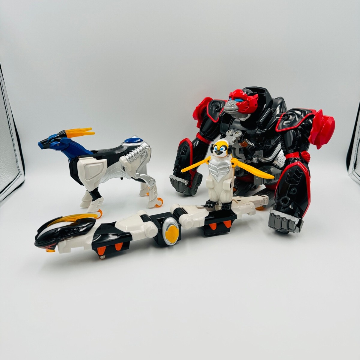 Power Rangers Jungle Fury Gekiranger DX Gekifire Geki Fire Power Rangers Jungle Fury Gekiranger DX Gekifire Geki Fire