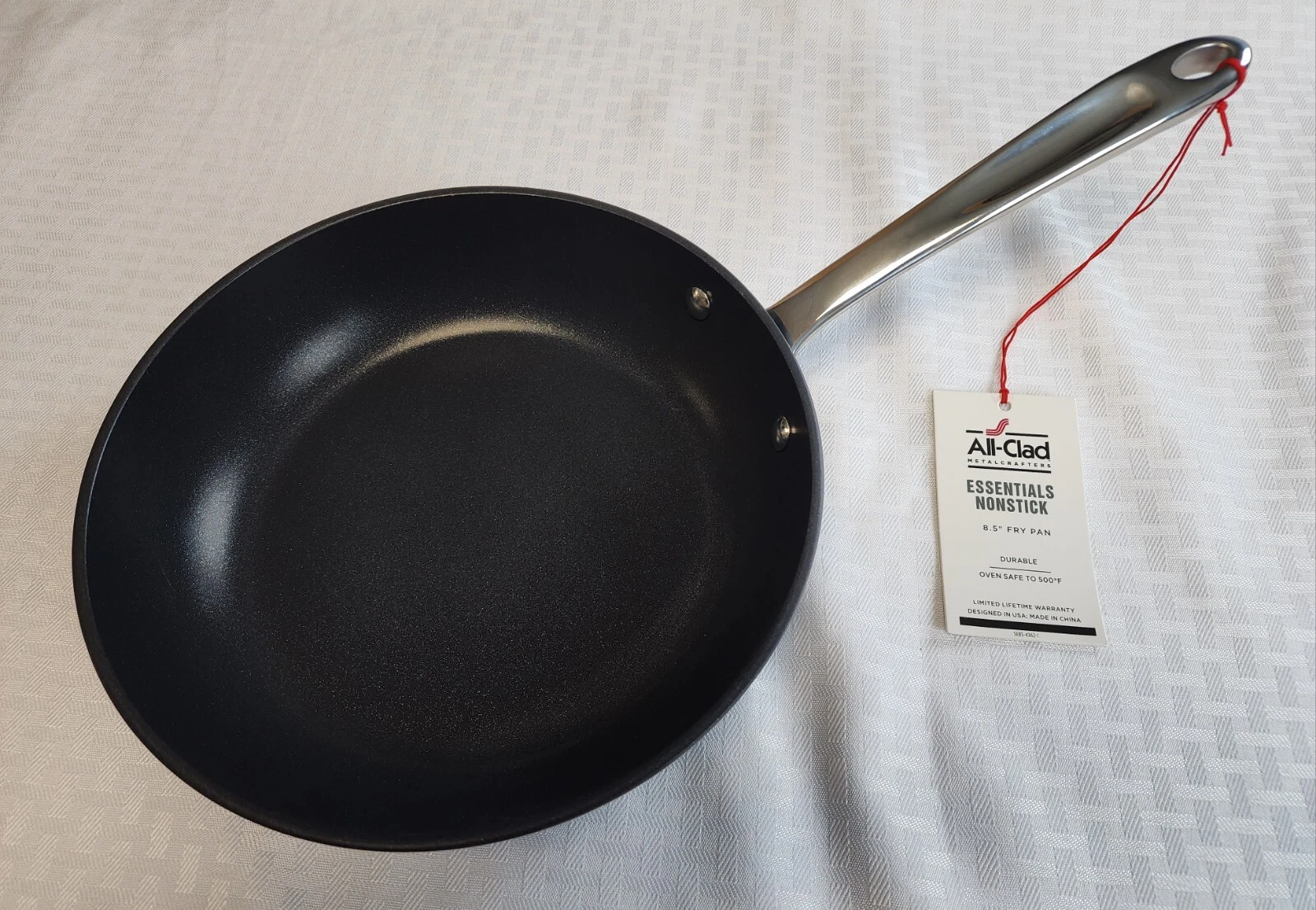 All-Clad Essentials 8.5 In Hard-Anodized Non-Stick Fry Pan, Omelette, Skillet