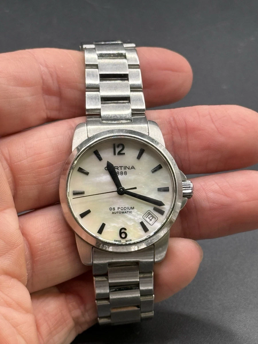 Montre Certina DS Podium Femme - Cadran Blanc Carré, Boîtier Acier 32mm, Bracelet Cuir Blanc, Neuve