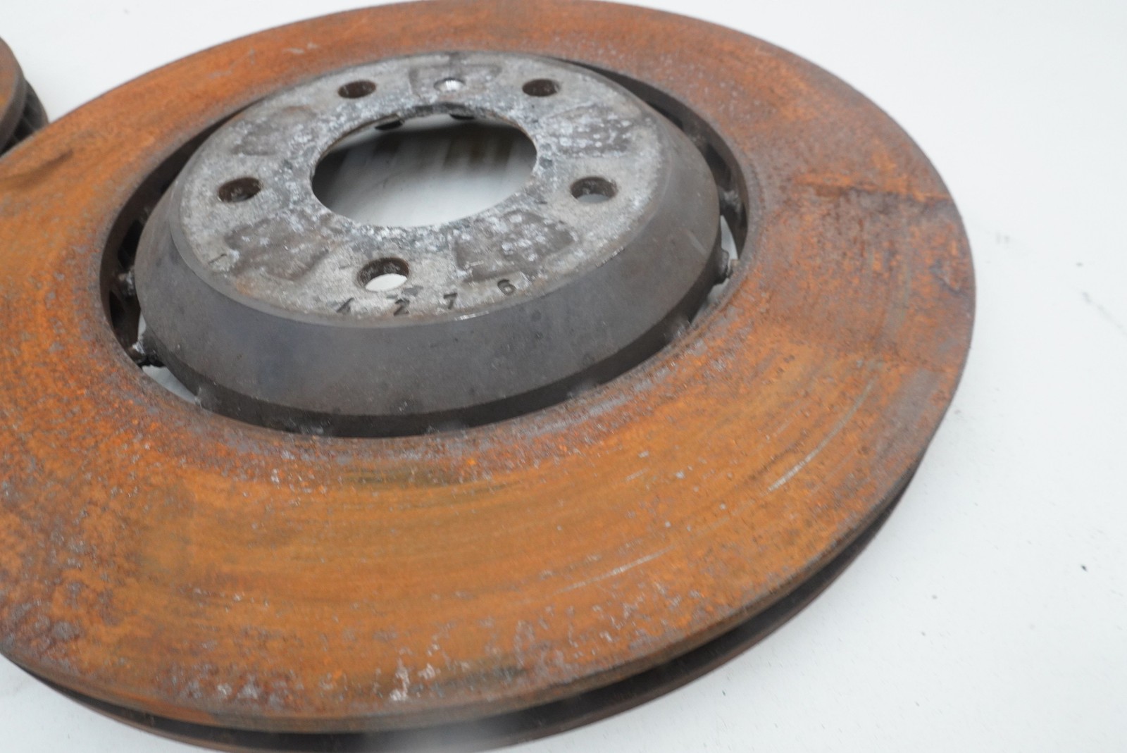 Bentley Bentayga 2016-2020 Rear Right Brake discs Set P/N 4M0615601K