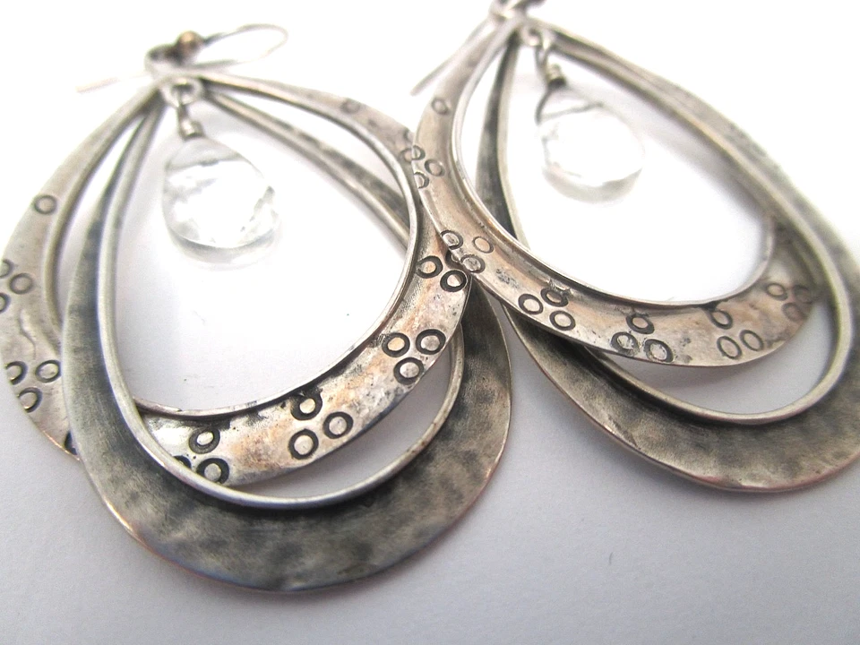 Pendientes colgantes de gota de lluvia Silpada de plata de ley y cuentas de vidrio Foto 4 de 4