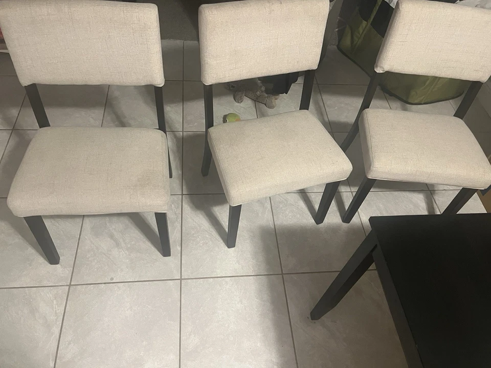 Mesa de comedor de 5 piezas en venta Foto 3 de 3