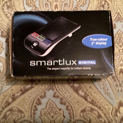 Eschenbach Smartlux Digital Video Magnifier 5'' HD Portable With Camera LED-Light