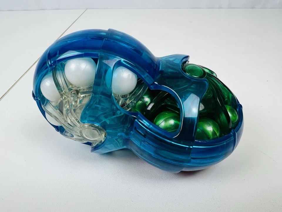 RUBIK'S TRIPLE CHALLENGE SHELLS  Hasbro 2000 Rare - Image 4 of 4