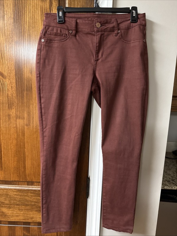 Maurice’s Medium Jeggings