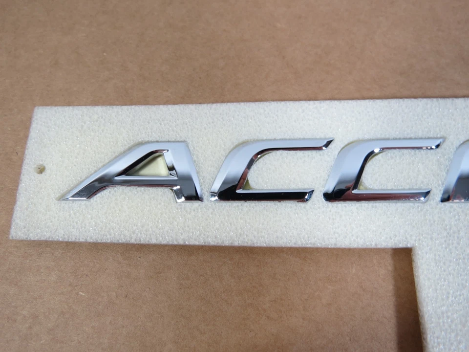 2012-2017 Hyundai emblema de destaque para porta-malas traseiro emblema letras logotipo original do fabricante - Imagem 2 de 4