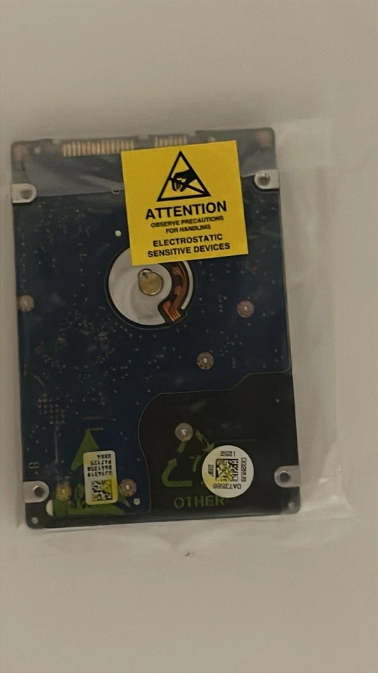 HITACHI 500GB Laptop Hard Drive HDD 2.5" 7200RPM SATA 3Gb/s 16MB Cache 7K750-500 - Image 2 of 2