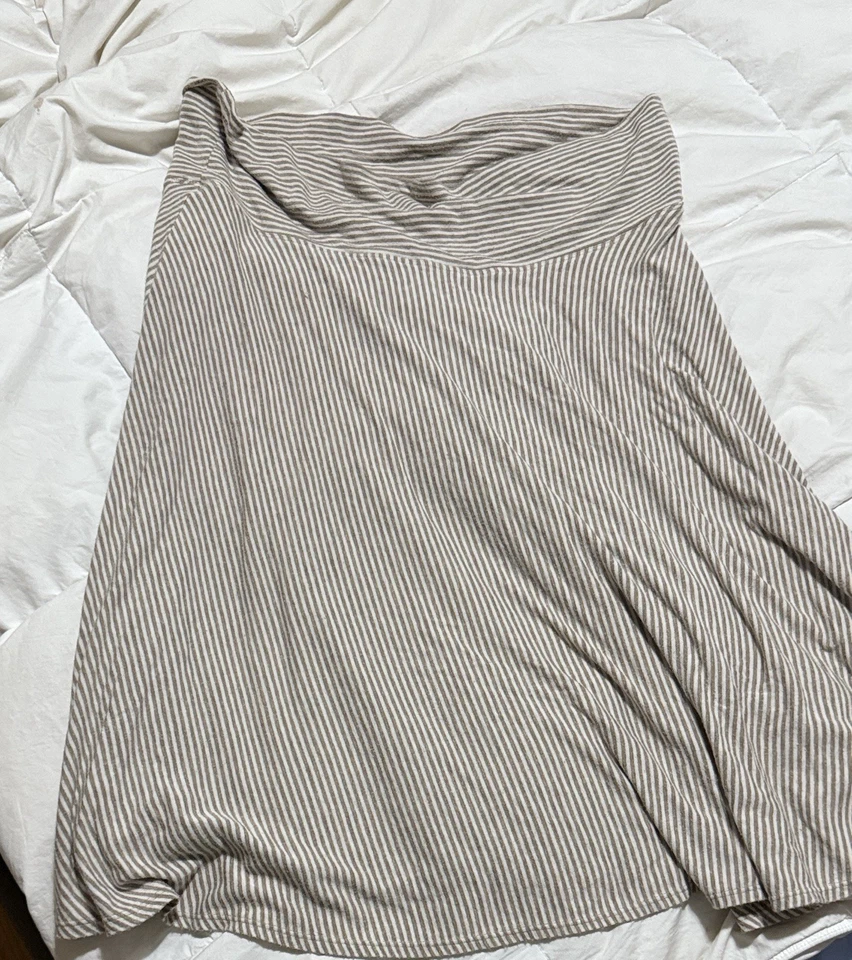 Falda capucha Studio M beige a rayas talla L Foto 3 de 4