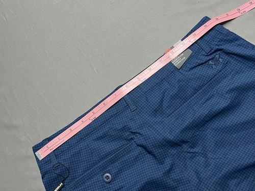 NWT Under Armour Shorts Women Size 8 HeatGear Golf Shorts Blue 4" Inseam - Picture 8 of 8