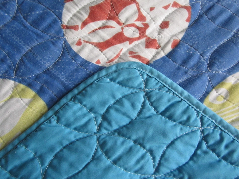 Colcha 'Círculo' Completa Primavera/Verano~En muy buen estado~Fácil Cuidado~Reversible Foto 2 de 4