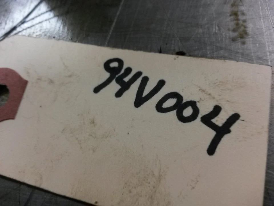 Главные колпаки блока двигателя для 95–96 Hyundai Accent 1,5 - Изображение 4 из 4