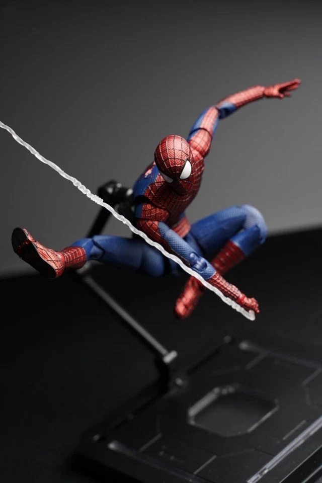 The Amazing Spider-Man Andrew Garfield No Way Home S.H Figuarts Foto 2 de 4
