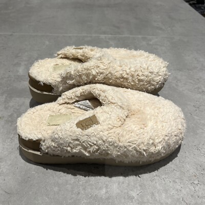 UGG Damen Fuzz Sugar Slide Beige Slipper Sandalen Hausschuhe Gr. UK3