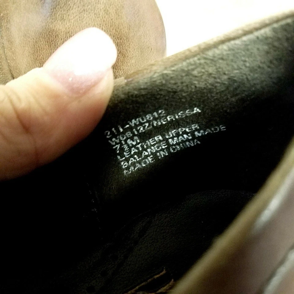 Sapato Feminino White Mountain Nerissa W0S122 Tamanho 7.5 Couro Marrom Salto Cunha 3" - Imagem 2 de 4