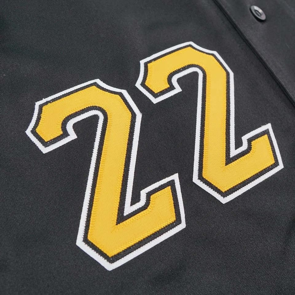 Camiseta deportiva negra alternativa Andrew McCutchen Piratas de Pittsburgh para hombre con parche Foto 4 de 4