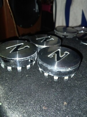 モリシーあ ✅️ Factory 1984 to 1989 Nissan 300ZX alloy wheel center caps