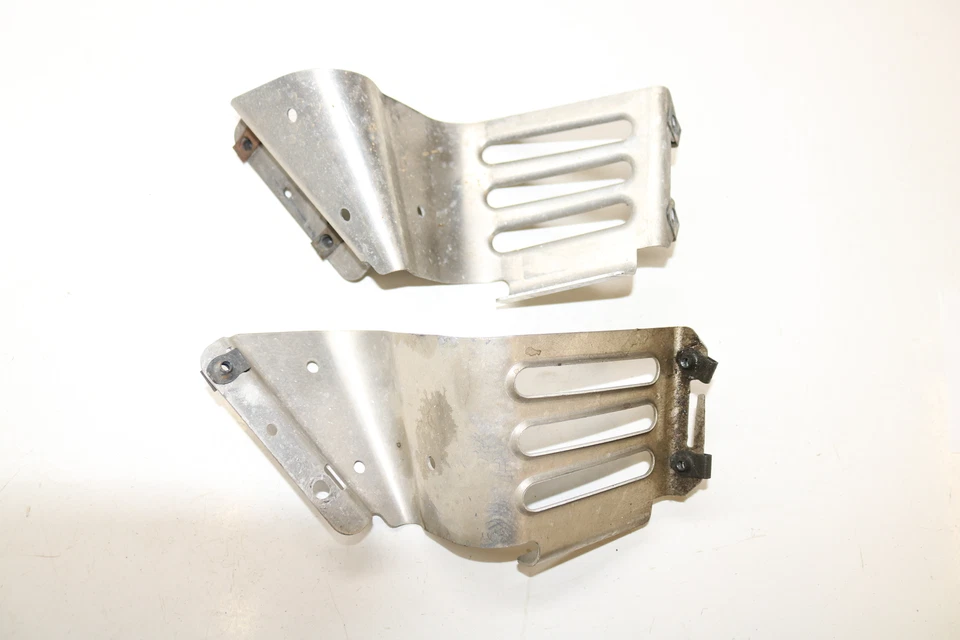 Arctic Cat Zr 5000 Lxr 2015 soporte para pie delantero derecho izquierdo reposapiés reposapiés bien Foto 4 de 4