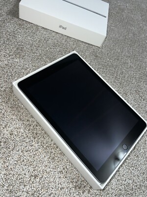iPad Gen. 5 With Original Box