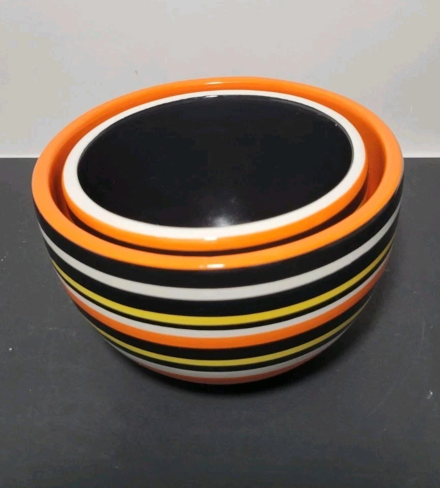 Набор из 2 винтажных гнездовых чаш для Хэллоуина Boston Warehouse Trading Corp 2005 5 дюймов 4 дюйма - Изображение 3 из 4