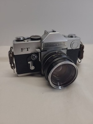 Petri FT Camera 419976 Vintage 35mm Film Camera Made In Japan Untested As-Is