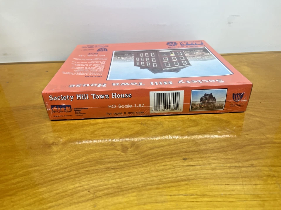 Vintage German IHC Society Hill Town House HO 1:87 Scale Model Kit #809 SEALED - Image 4 of 4