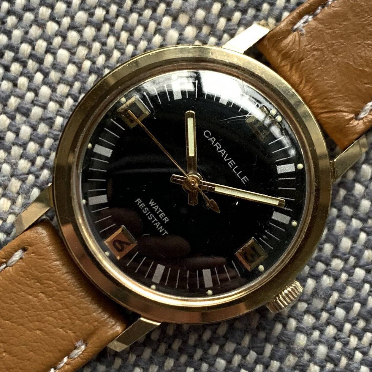 1975 Caravelle Black Dial Gold Tone Manual Wind Men's Wristwatch - Gorgeous!