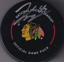 BECKETT KEVIN KORCHINSKI SIGNED CHICAGO BLACKHAWKS REAL GAME MODEL PUCK WR22279