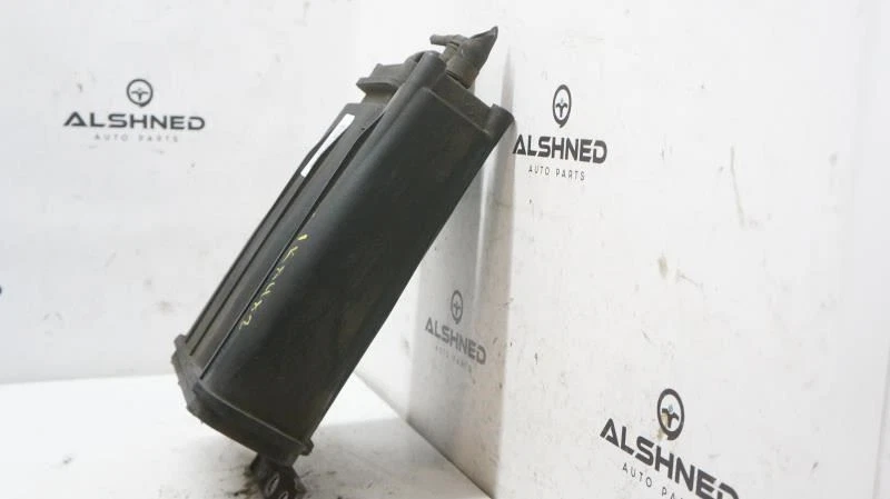 13 Evaporador de vapor de combustible Hyundai Veloster emisión bote EVAP 31410-2V500 FABRICANTE DE EQUIPOS ORIGINALES Foto 3 de 4